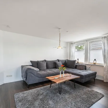 Am Rande Neumünsters Apartamento *