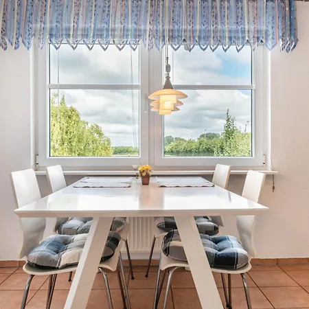 Am Rande Neumünsters Apartamento *