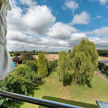 Am Rande Neumünsters *