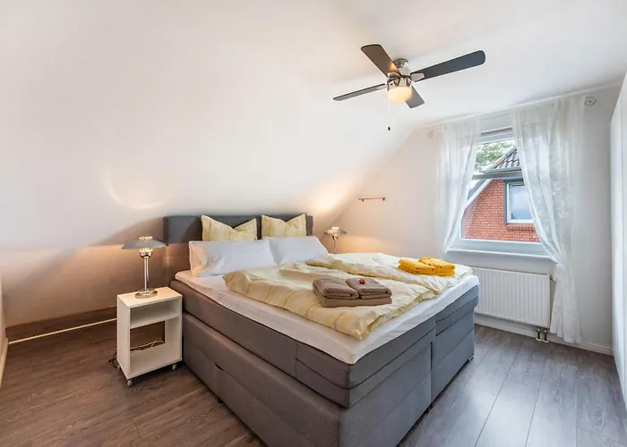 Am Rande Neumuensters