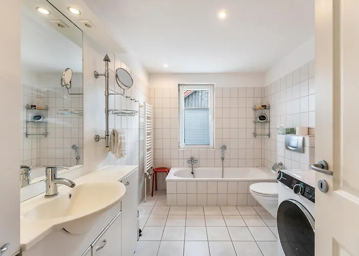 Am Rande Neumuensters Appartement